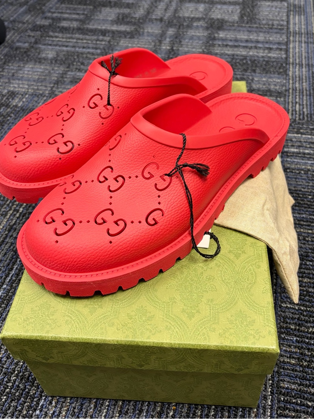 *Authentic* Gucci Men’s Red Rubber Clog Mule